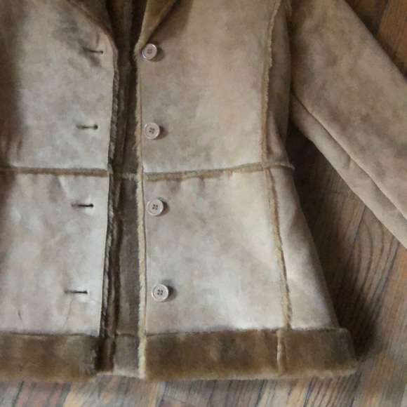 Jacket - Picture 3 of 4